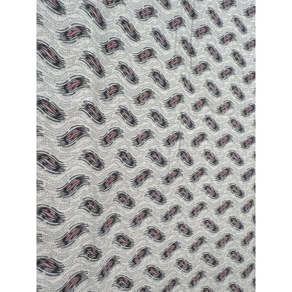 Vintage Gray & Black Wavy Patterned Fabric 40" x 44" Cotton Sewing Craft Materia - Picture 4 of 6